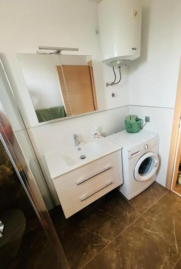 Apartment Maja Medulin 0*,